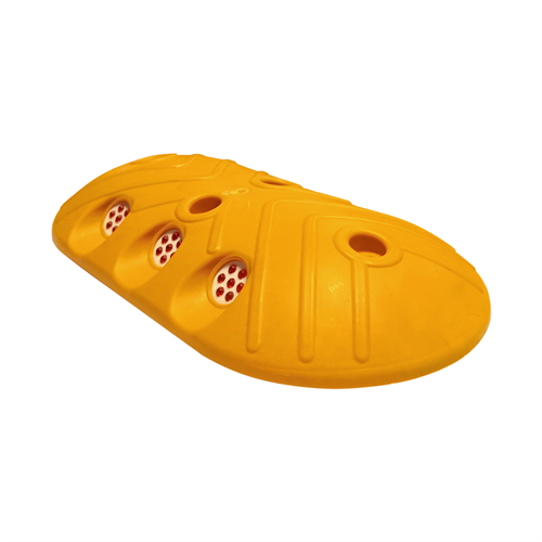 Oval Plastic Road Stud with Glass Reflector