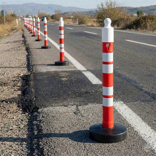 Dubalı Kırmızı Uyarı Dikmesi, 4 Reflektifli - 120 x 11 cm