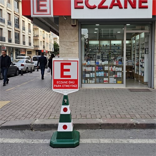 Eczane Önü Park Yapılmaz Konisi - Yeşil Trafik Dubası - Çift Taraf Baskı