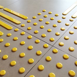 Engelli Takip Yüzeyi 40x40cm Düz Alt Zeminsiz(Bantsız)