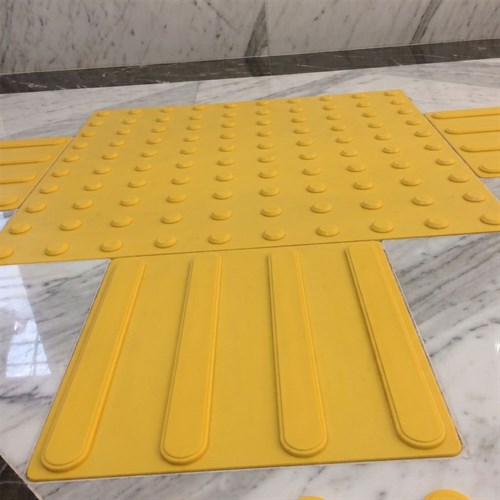 Engelli Takip Yüzeyi 58x58cm Noktalı