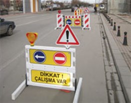 Katlanır Uyarı Levhalı Bariyer 100x91cm