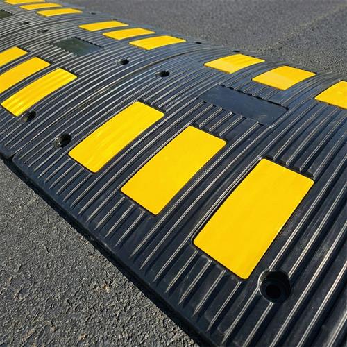 Kauçuk Hız Kesici 6 Bantlı - 5,5 Metre Set