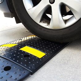 Kauçuk Hız Kesici Kapaklı Set, Yol Kasisi 4 Metre