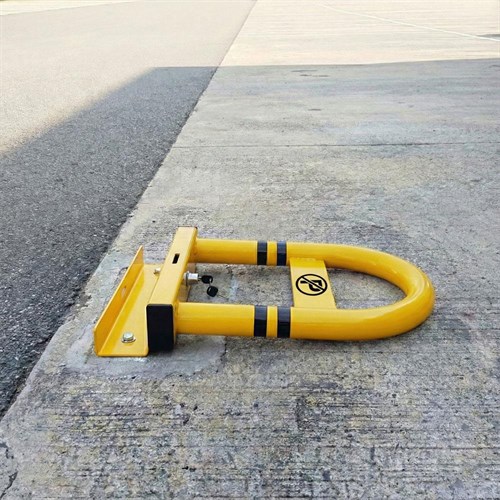 Kilitli Otopark Direği 50 cm, Yatar U Tip Park Bariyeri