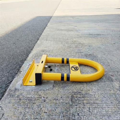Kilitli Otopark Direği 50 cm, Yatar U Tip Park Bariyeri