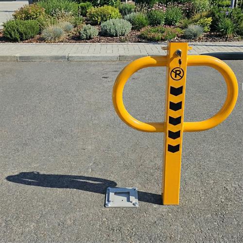 Kilitli Otopark Direği 86 cm, Çıkan Tip Kızaklı Park Bariyeri