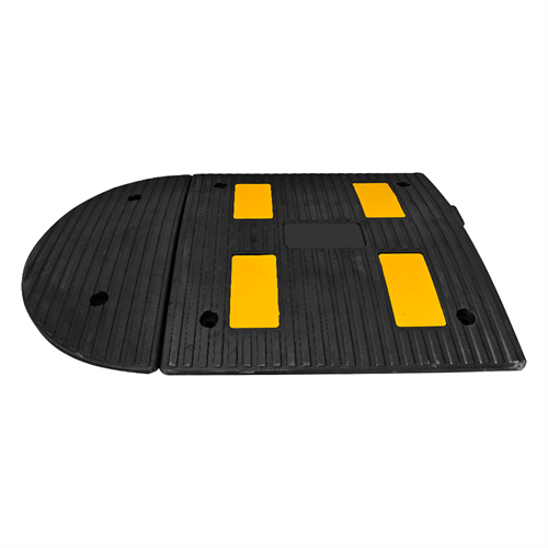 Reflektifli Kauçuk 4 Bantlı Hız Kesici Kapağı, Yol Kasisi 50 x 30 x 4 cm