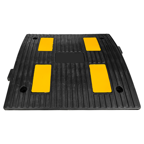 Reflektifli Kauçuk Hız Kesici 4 Bantlı - 5,5 Metre Set