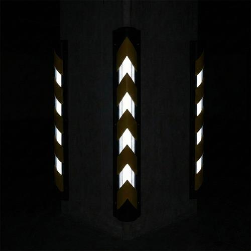 PPC  Column Guard with Reflective Stripes 140 x 900 mm (Black-Yellow)
