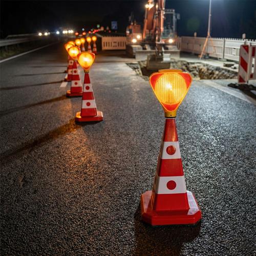 Solar Sarı Üçgen Flaşörlü Ultra Kedi Gözlü Trafik Koni Seti