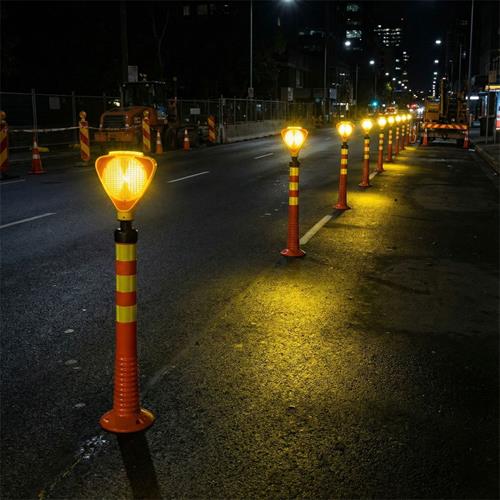 Solar Üçgen Flaşörlü Delinatör Seti (Sarı Flaşör)