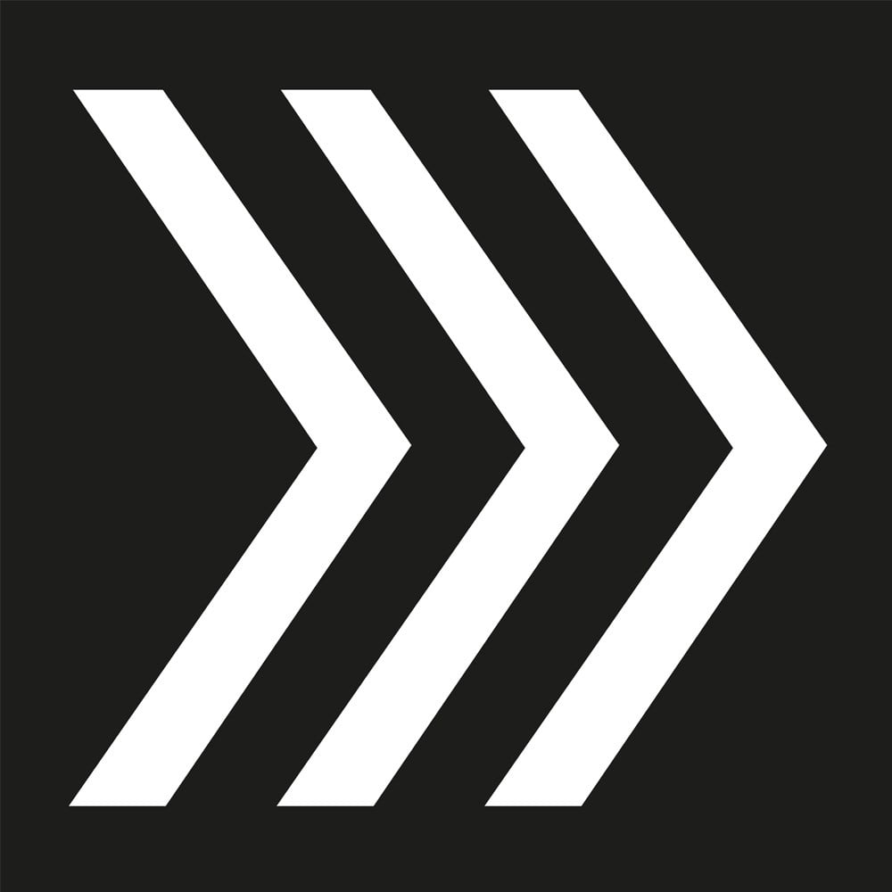 “Triple Right Arrow” Stencil 100 x100 cm