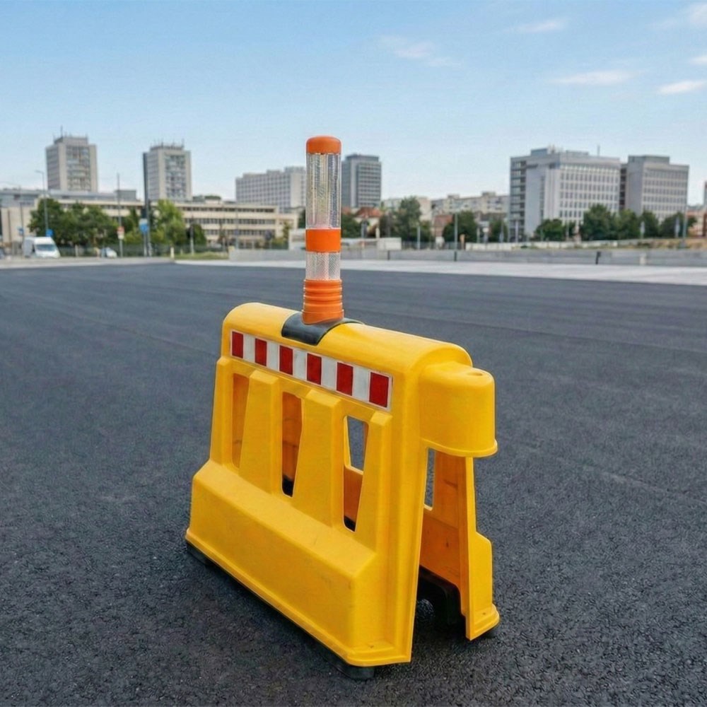 Delinatörlü Güvenlik Bariyeri 100 x 100 x 40 cmGüvenlik Bariyeri