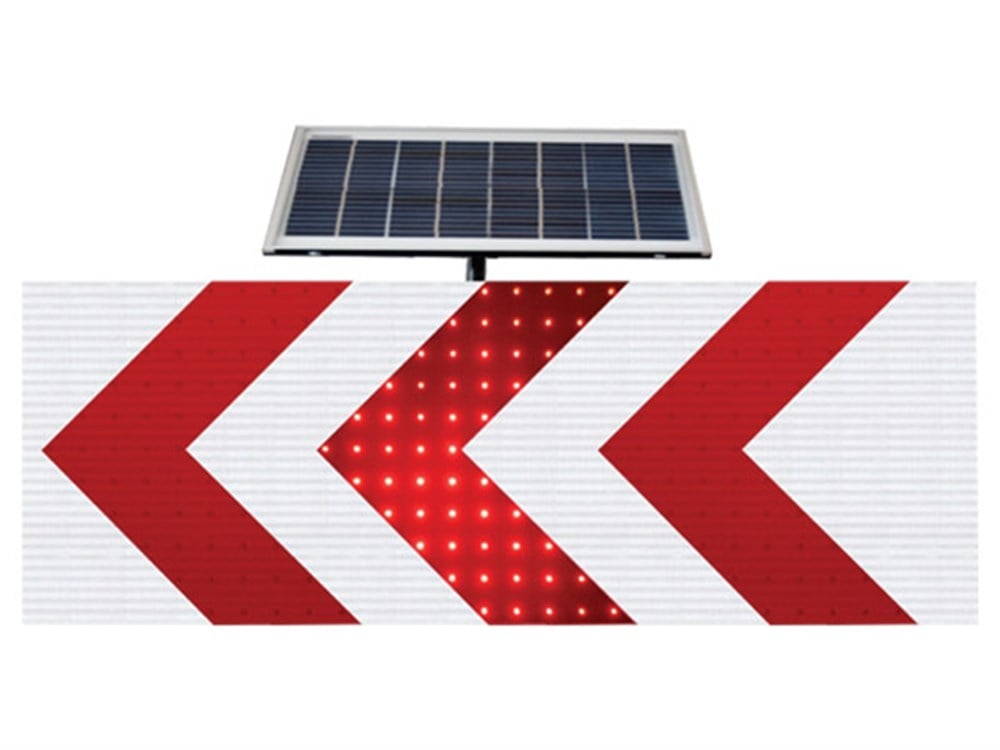Güneş Enerjili Tehlikeli Viraj Yön Levhası T-33b 1550x550x100 mm