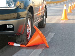 PVC Trafik Konisi 70 cm Tek Reflektifli Trafik Dubası