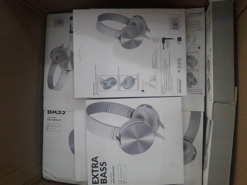 MDR-XB450AP Extra Bass Mikrofonlu Kulaklık Siyah ve Beyaz renk