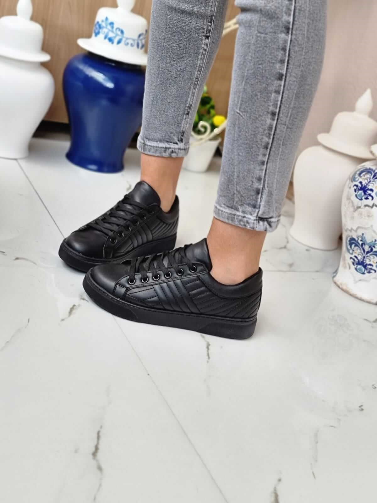 0071 1035 SİYAH DERİ