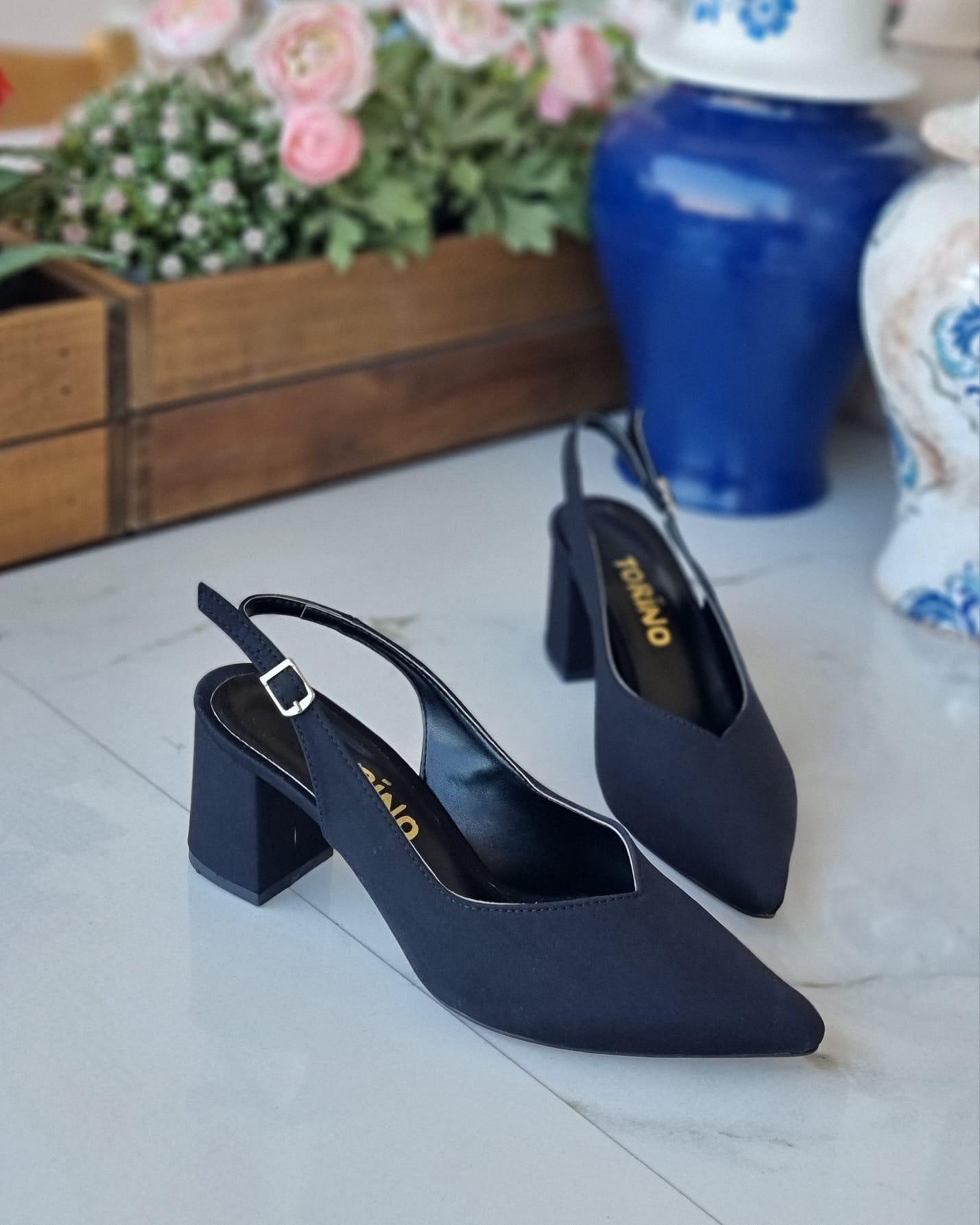 0085 0839 SİYAH SATEN