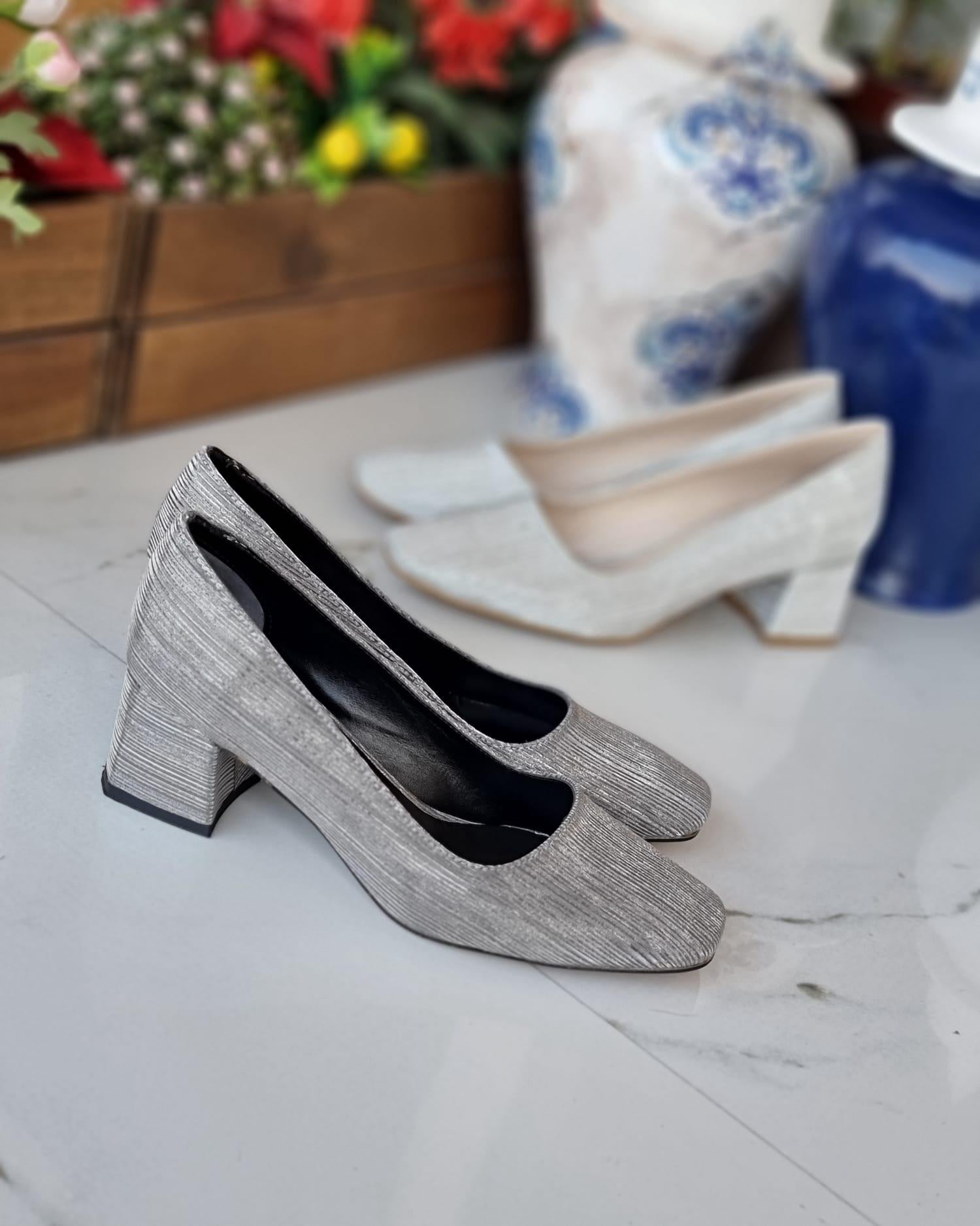 0085 10 PLATİN SİMLİ