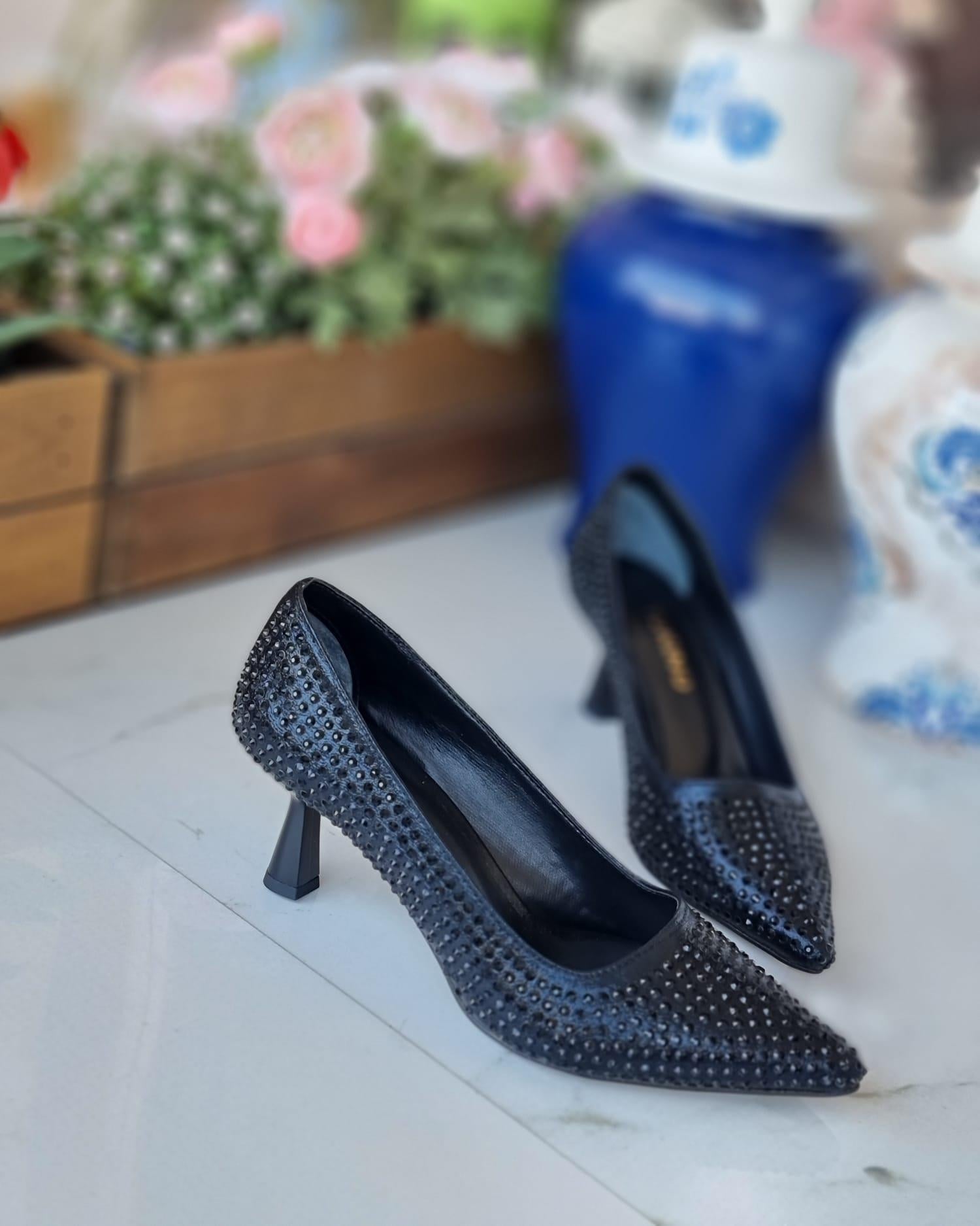 0085 880 SİYAH SULTAN