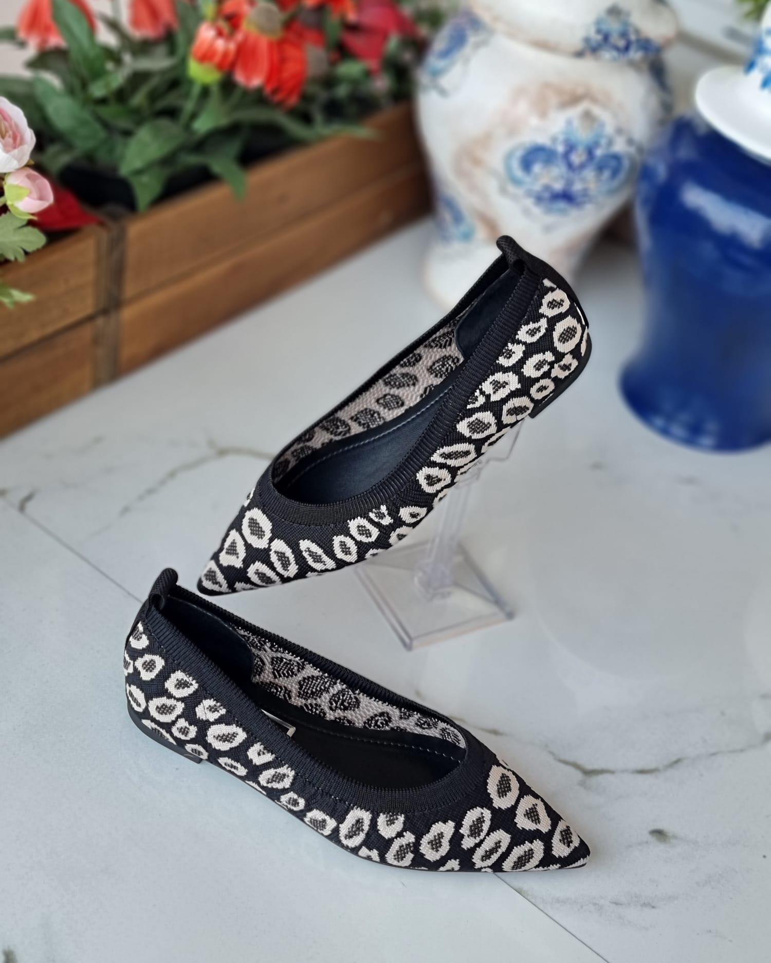 0087 128-184 SİYAH LEOPAR TRİKO