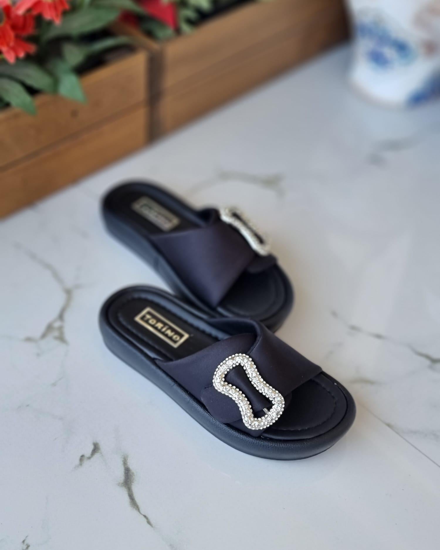 0145 033 SİYAH STREÇ