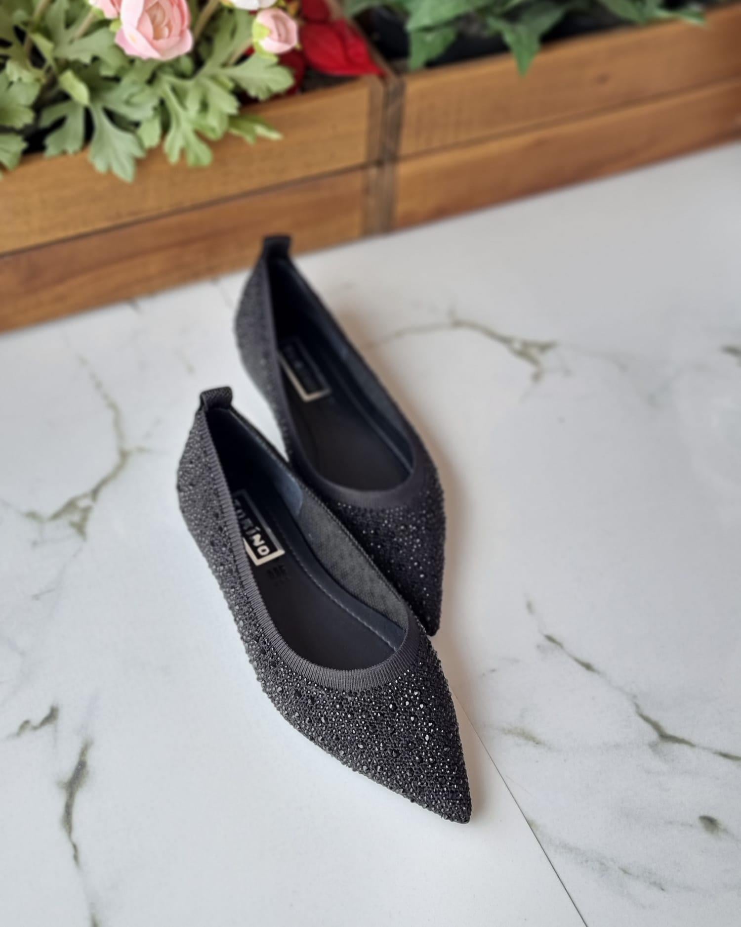 0198 281-193 SİYAH TRİKO