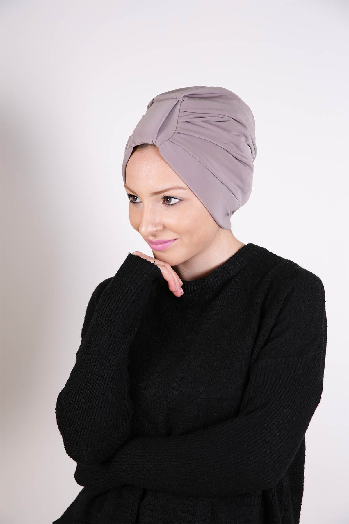 Nude Turban Dilek Yamakoglu