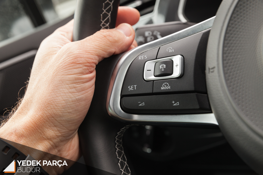 cruise control nedir, cruise control ne işe yarar, otomatik hız sabitleyici nedir