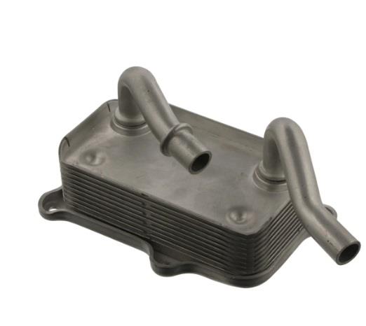 MAHLEMercedes W210 Kasa E320 112 Motor Yağ Soğutucusu Mahle Marka A1121880401A1121880401