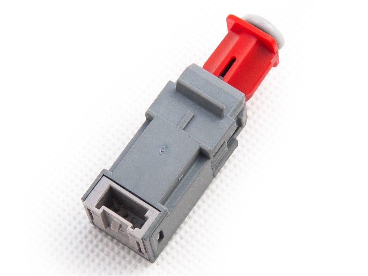 Opel Astra H debriyaj pedalı şalteri FAE 