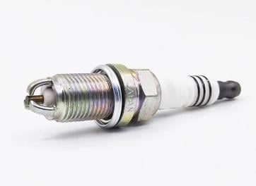 NGKVolkwagen Golf IV 1.4 Buji (3 Tırnak) Ngk Marka 101000051AA101000051AA