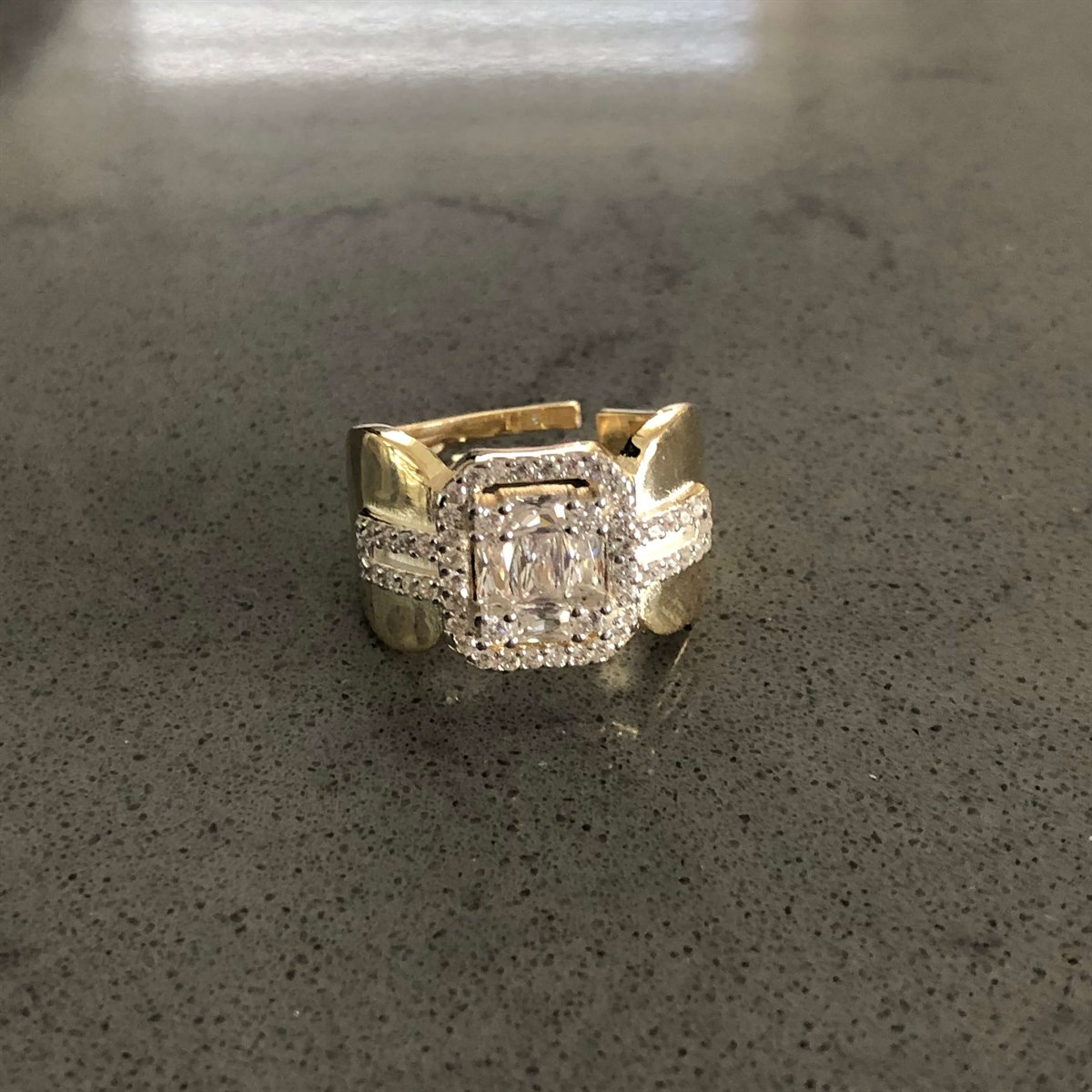 Baget Taş 5 Arkadan Ayarlanabilir Yüzük