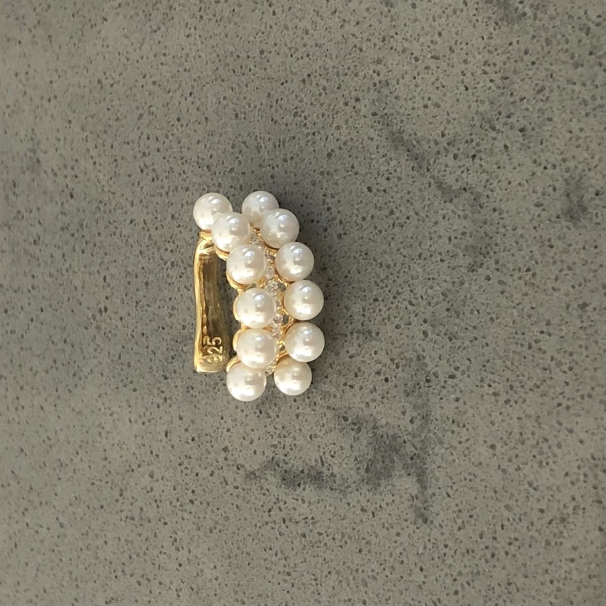 Çift Sıra İnci Ortası Taş Detay Kıkırdak Küpe