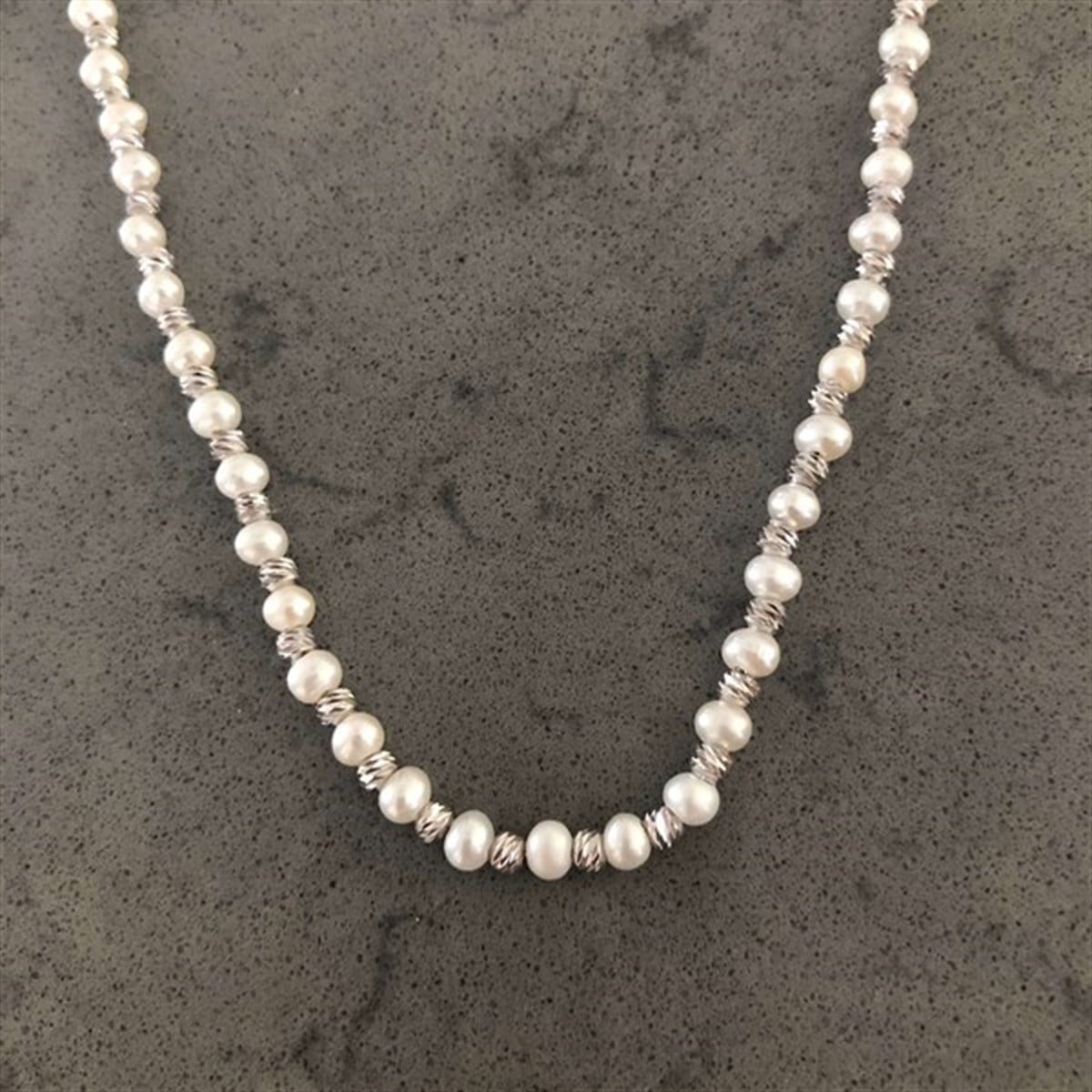 İnci Top Zincirli İthal Kolye 