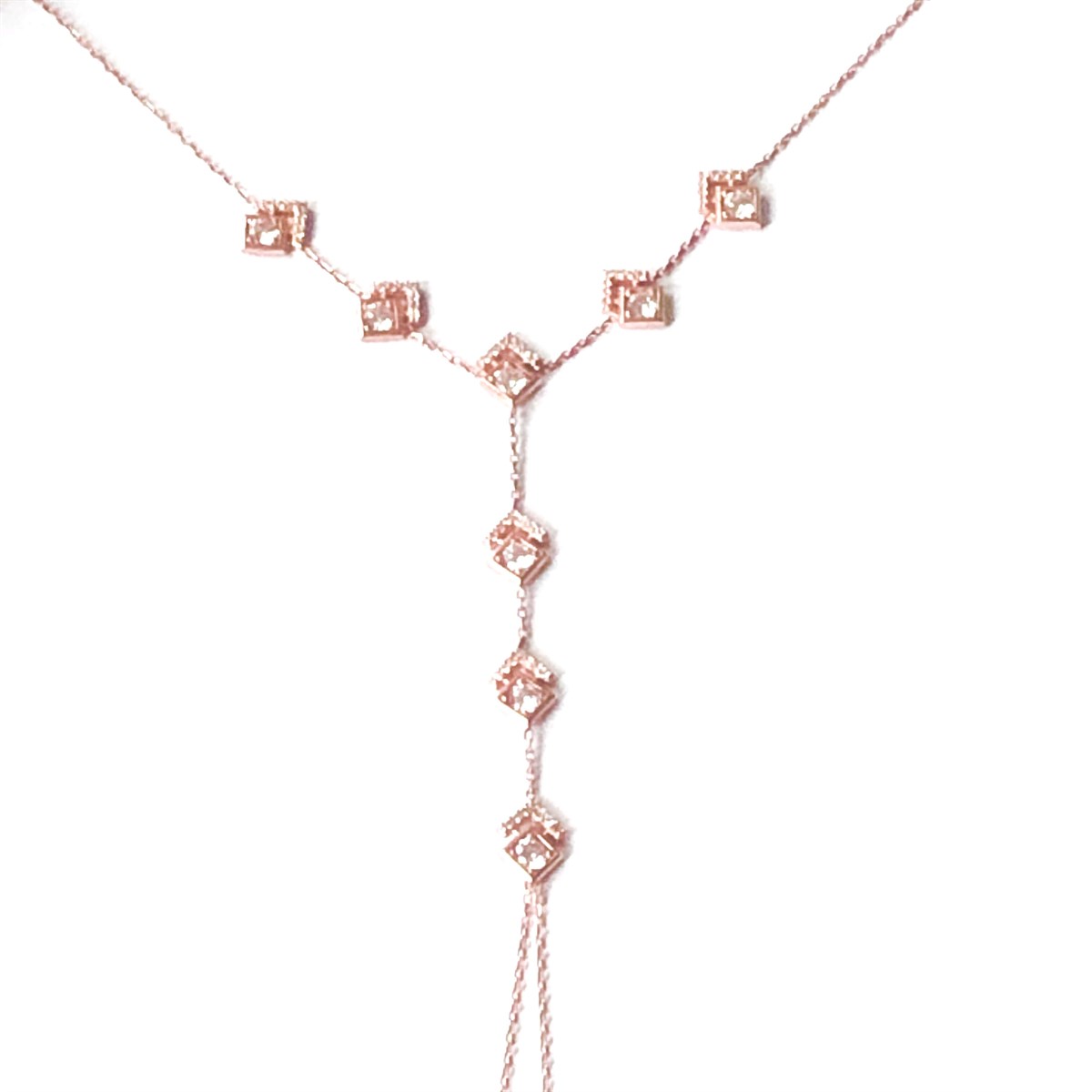 Sıra Baget Taş Şahmeran