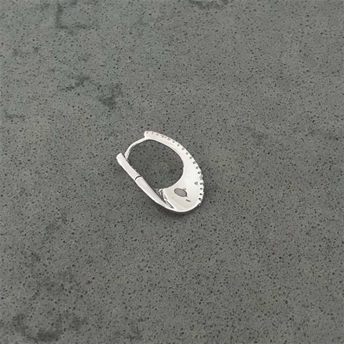 Taşlı Zigzag Oval İthal Küpe