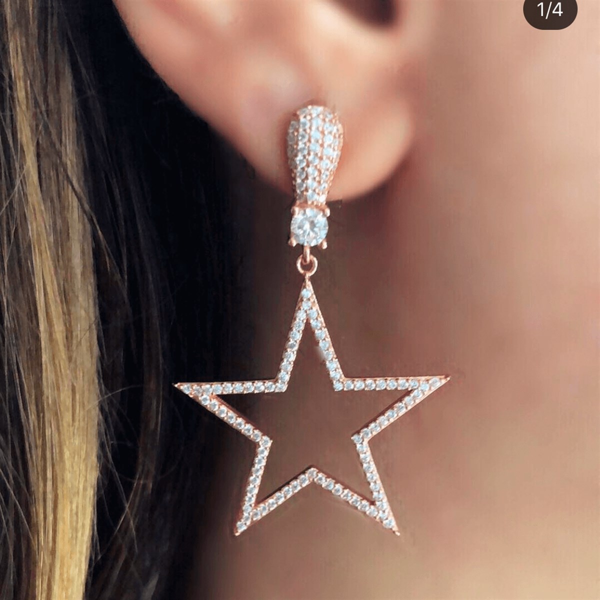 Yıldız Sallantılı Küpe 