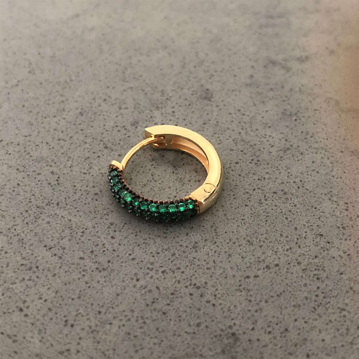 1,5 cm Yeşil Taş Halka Küpe