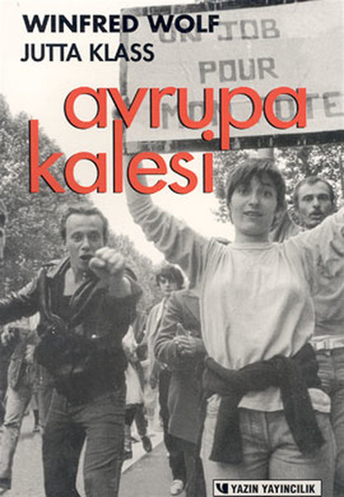 İnci BatukEleştiri & Kuram & İnceleme KitaplarıAvrupa Kalesi
