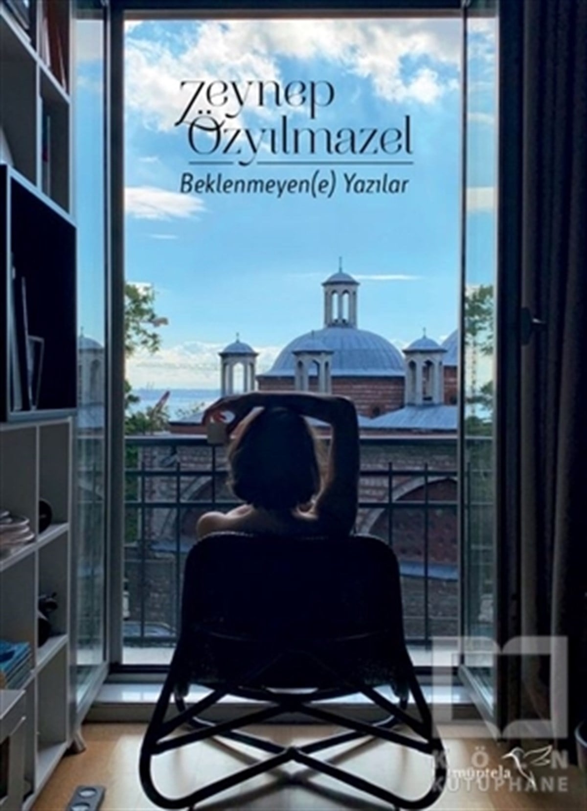 Zeynep ÖzyılmazelAnı & Mektup & Günlük KitaplarıBeklenmeyen(e) Yazılar