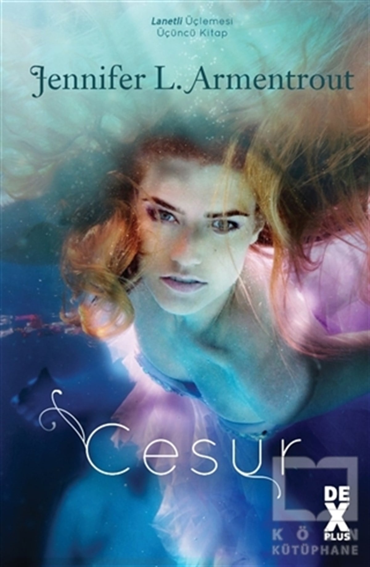 Jennifer L. ArmentroutFantastikCesur - Lanetli 3