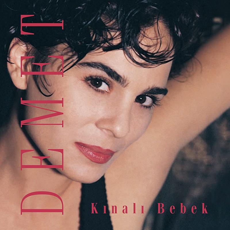 demet-sagiroglu-kinali-bebekdemet-sagi-4cfa-a.jpg