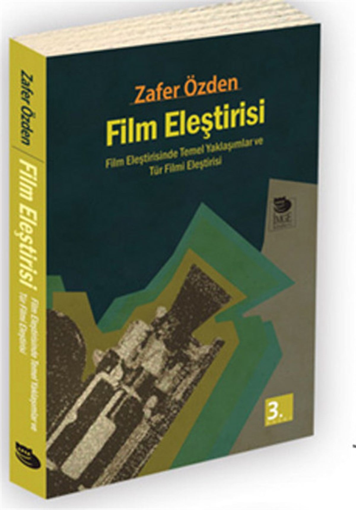 Zafer ÖzdenSinemaFilm Eleştirisi