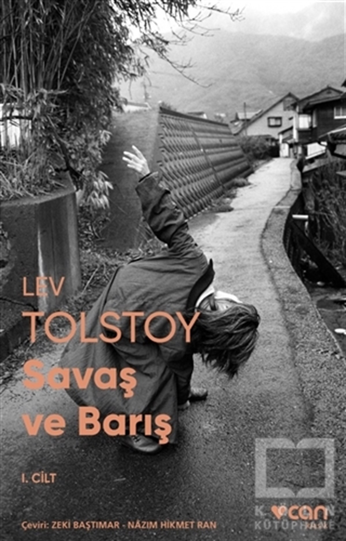 Lev TolstoyKlasiklerSavaş ve Barış - 2 Cilt Takım (Fotoğraflı Klasikler)