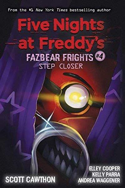 KolektifChildren InterestStep Closer (Five Nights at Freddy's: Fazbear Frights #4) (Five Nights at Freddy's)