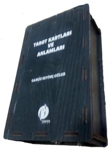 Gamze Sevinç GülerAstroloji KitaplarıTarot Kartları ve Anlamları - 78 Adet Kart - Ağaç Kutu Kapak