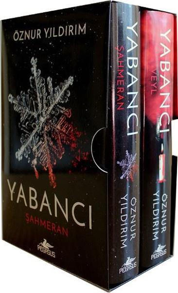Öznur YıldırımTürk RomaniYabancı Şahmeran - 2 Kitap Takım