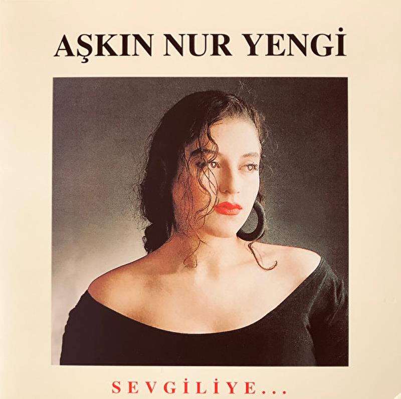 askin-nur-yengi-sevgiliyeaskin-nur-yen-f9afff.jpg